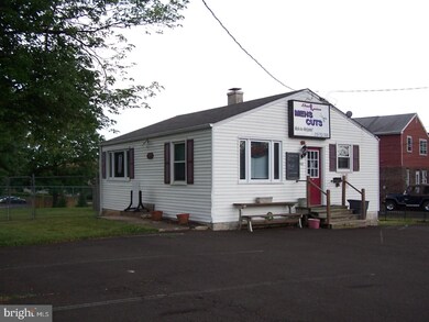 1910 New Rodgers Rd, Levittown, PA 19056 - photo 7