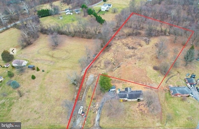 21457 Greenbrier Rd, Boonsboro, MD 21713 - photo 2