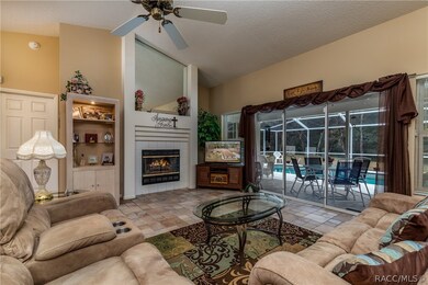 Enjoy the warmth, the view and the privacy!