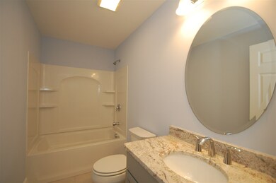 4 Harvest Ct unit 8, MerriMacK, NH 03054 - photo 6