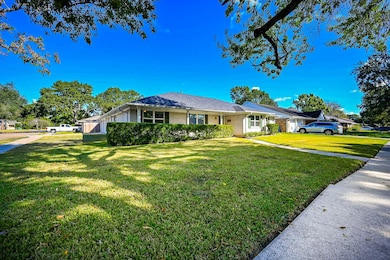 5438 Jackwood St, Houston, TX 77096 - photo 2