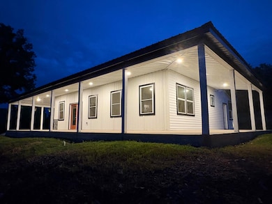 3) 63077-68ca335b0bdb0