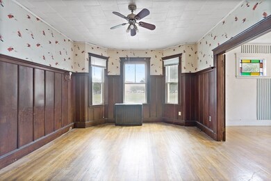 32-34 Walnut St, Malden, MA 02148 - photo 2