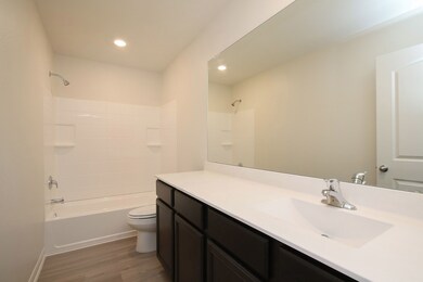 10918 Hillside Creek Dr, Humble, TX 77396 - photo 4