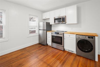 323 Williams St, Providence, RI 02906 - photo 3