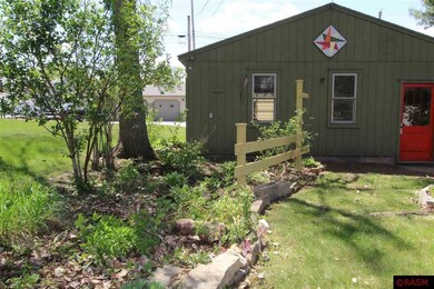 423 N Franklin St, New Ulm, MN 56073 - photo 4