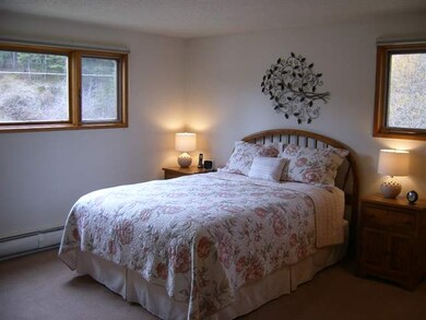 2007 E Leona Dr, Spokane, WA 99208 - photo 5