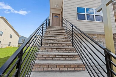 484 S 19th St, Newark, NJ 07103 - photo 2
