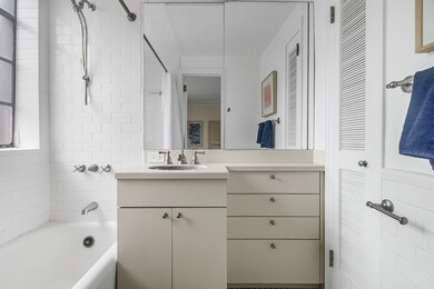 The Cloister unit 1009, New York, NY 10017 - photo 7