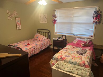 210 W 11th St, Donalsonville, GA 39845 - photo 6