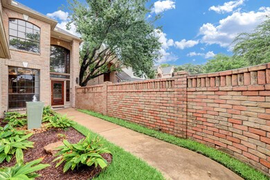 6887 Oakwood Trail, Houston, TX 77040 - photo 7