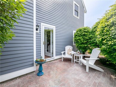 401 Corey Ln, Middletown, RI 02842 - photo 4