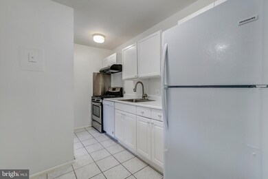 3842 Bel Pre Rd unit 3842-7, Silver Spring, MD 20906 - photo 6