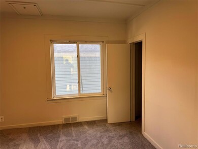 6319 Minock St, Detroit, MI 48228 - photo 5