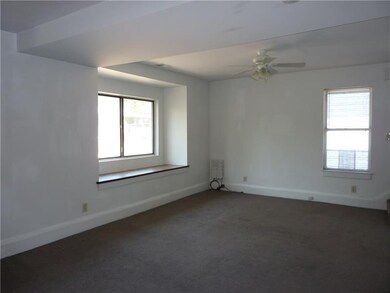 5832 Phillips Ave, Pittsburgh, PA 15217 - photo 4