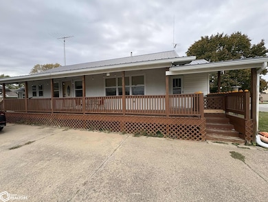 408 N Trussell Ave, Moravia, IA 52571 - photo 3