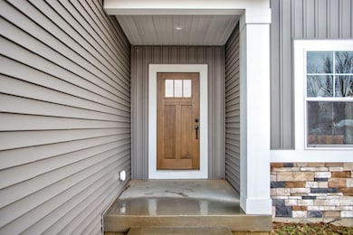 9-web-or-mls-2747-reagan-ave