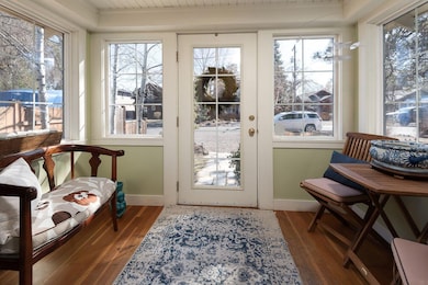 Sun porch