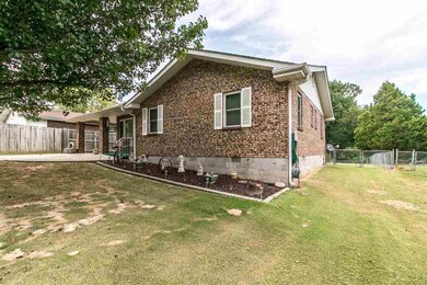 2906 Bedoll Ave, Poplar Bluff, MO 63901 - photo 3