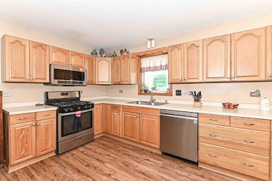 107 Prairie Dr, Walworth, WI 53184 - photo 5