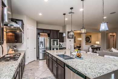 Gourmet Island Kitchen