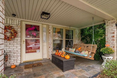 320 Squires Rd, Lexington, KY 40515 - photo 5