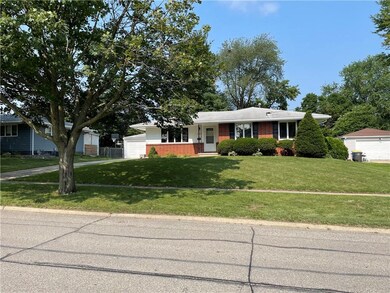 3106 E 26th St, Des Moines, IA 50317 - photo 3