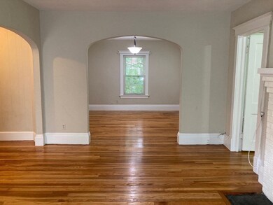 19 Beaconsfield Rd unit 2, Brookline, MA 02445 - photo 4