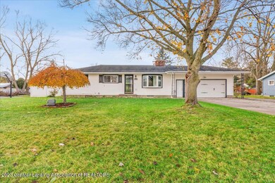 3707 Starlight Ln, Lansing, MI 48911 - photo 2