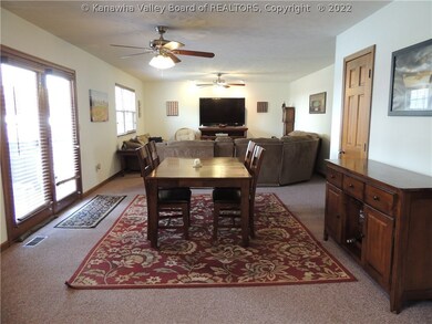 304 Dawn St, Scott Depot, WV 25560 - photo 5