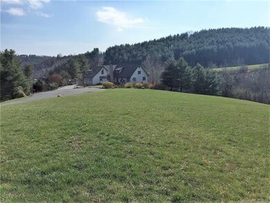 Lot is Before you Get to Neighboring House on Culd