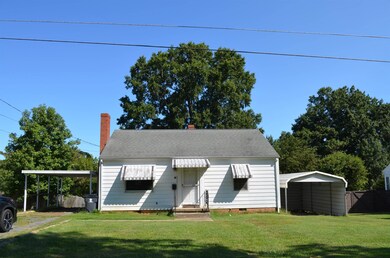 615 Red Oak Dr, Siler City, NC 27344 - photo 2