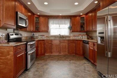 Gorgeous kitchen with coffered ceiling 