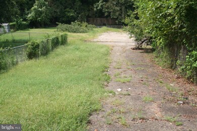 408 Mentor Ave, Capitol Heights, MD 20743 - photo 6