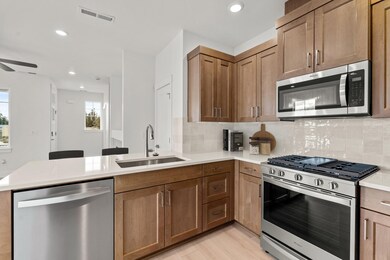 Parkside End Unit (6)