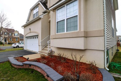 301 Morning Glory Dr, Monroe Township, NJ 08831 - photo 3