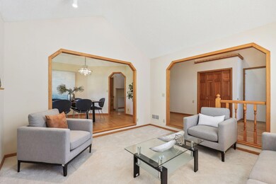 6085 Riviera Ln, Excelsior, MN 55331 - photo 7