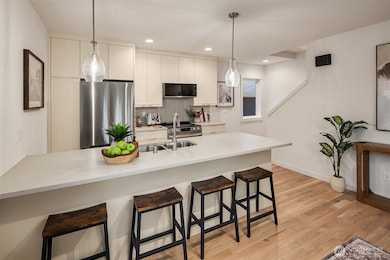 7045 16th Ave NE unit B, Seattle, WA 98115 - photo 7