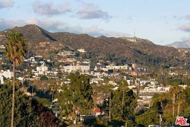 8899 Beverly Blvd unit 5D, West Hollywood, CA 90048 - photo 7