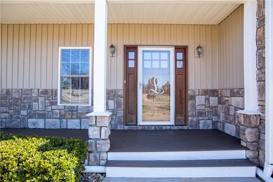 1319 Falcons Dr, Walhalla, SC 29691 - photo 2