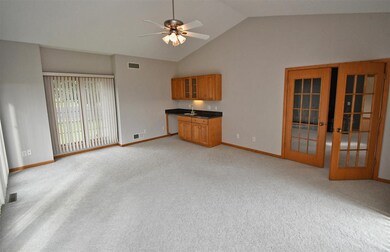 814 Fox Run Ct, Oregon, WI 53575 - photo 4