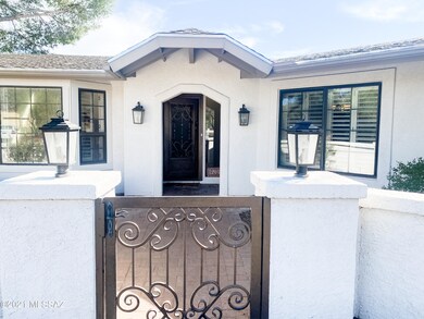 5263 N Pontatoc (On Cul-De-sac) Rd, Tucson, AZ 85718 - photo 2