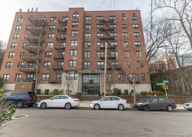 5235 Post Rd unit 1B, Bronx, NY 10471 - photo 2
