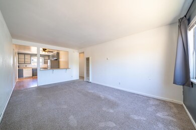 3893 Polaris Way-11