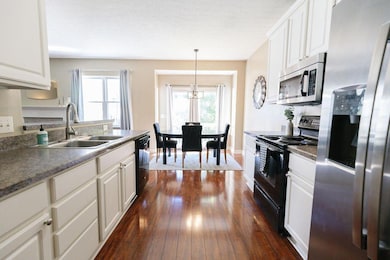 360 Lake Crossing Ave, Columbus, OH 43213 - photo 5