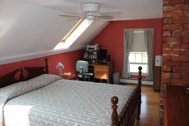 9 Cook St unit 2, Kittery, ME 03904 - photo 7