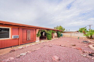 7549 backyard 2