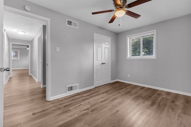 1136 S White Station Rd, Memphis, TN 38117 - photo 5