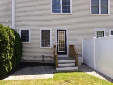 26 Boxberry Ln, Rockland, MA 02370 - photo 2