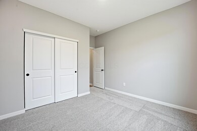 3057 Mckinney Rd, Grove City, OH 43123 - photo 4